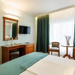 Hotel Comandor