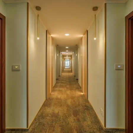 Hotel Comandor Mamaia