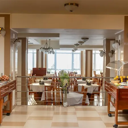 Hotel Comandor