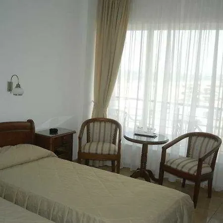 Hotel Comandor Mamaja
